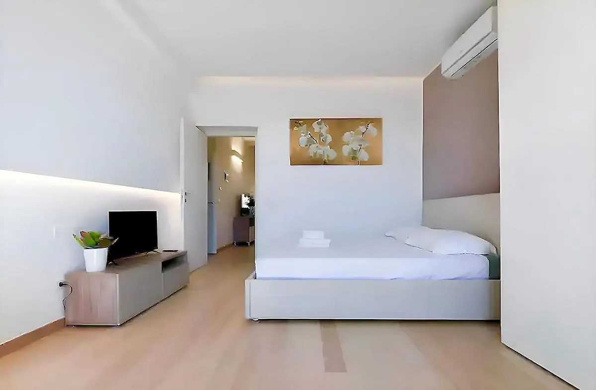 Sottocorno White, Historic Center, Milan 아파트