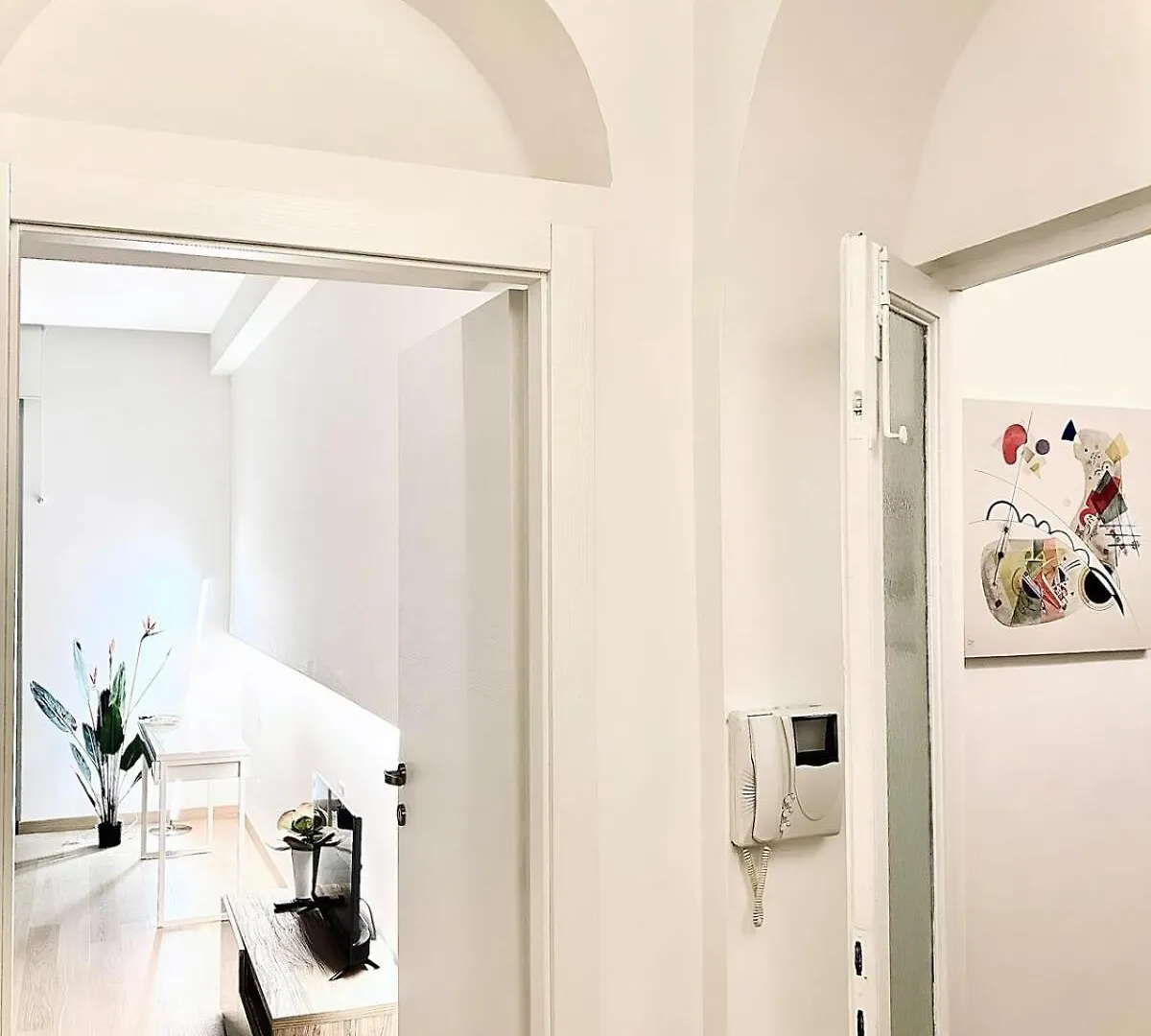 Sottocorno White, Historic Center, Milan 아파트
